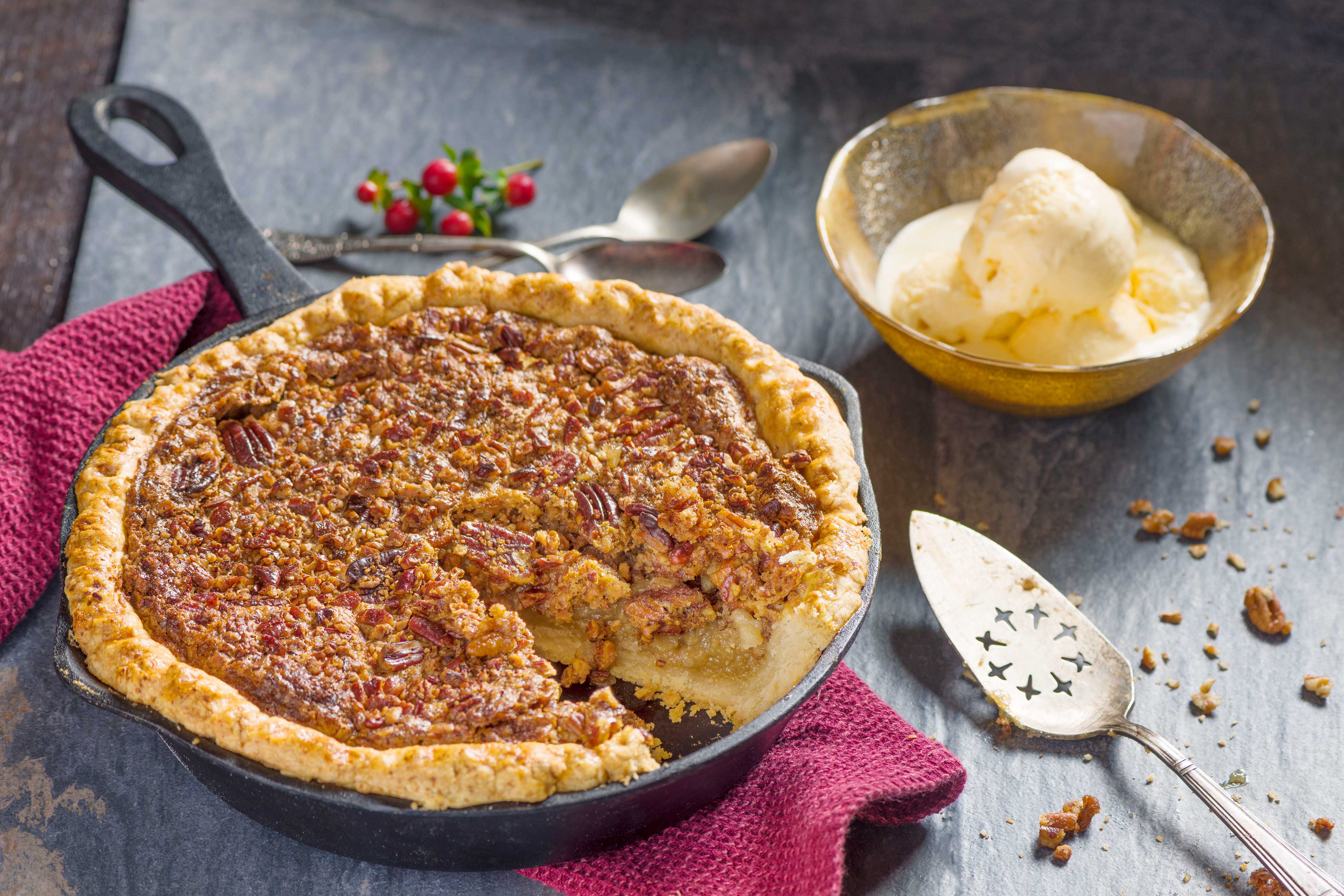 Honeyed Browned-Butter Pecan Pie Recipe • Rouses Supermarkets